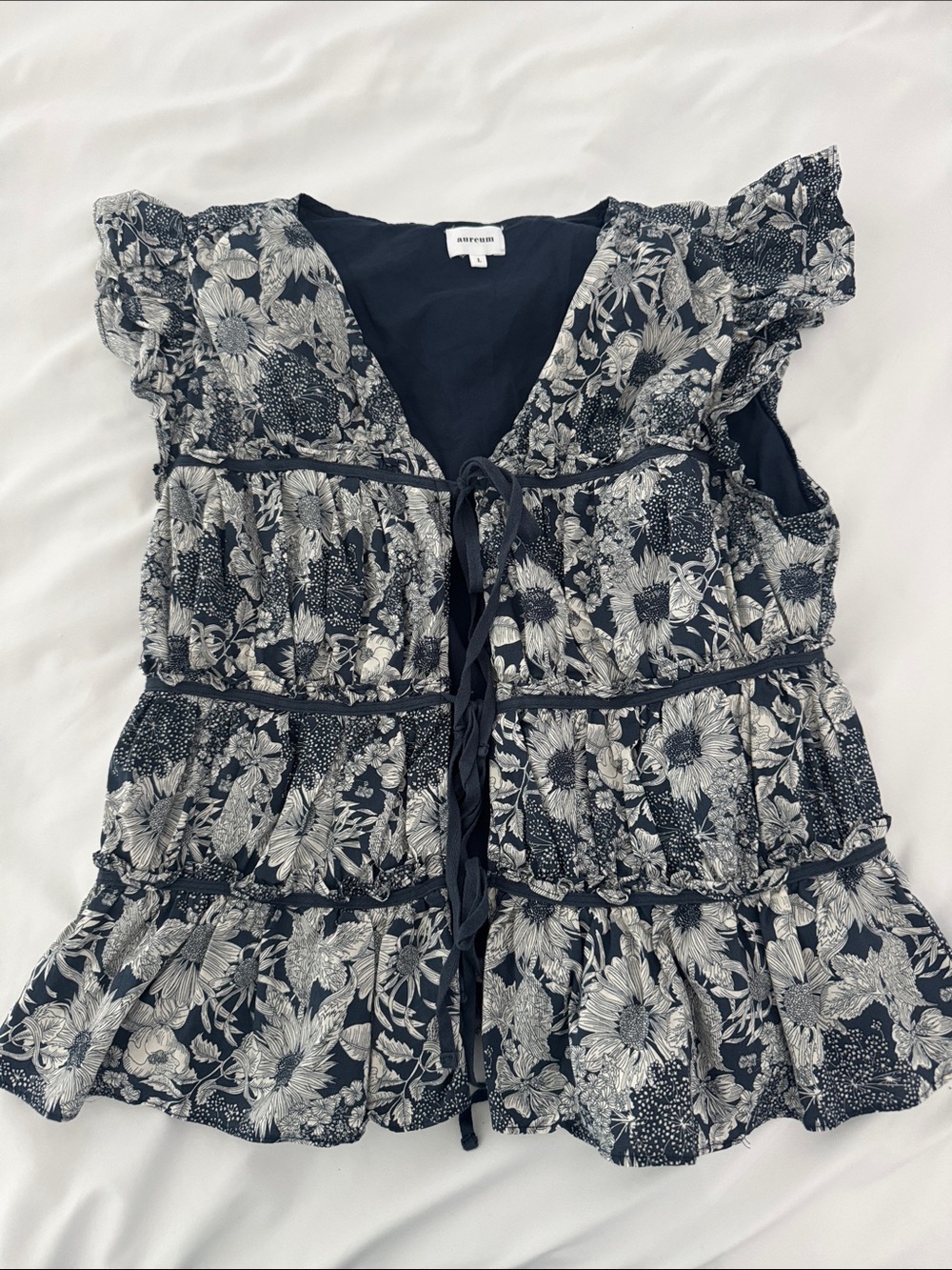 Aureum Floral Tie Front Ruffle Peplum Top Navy White Size L - Picture 2 of 6